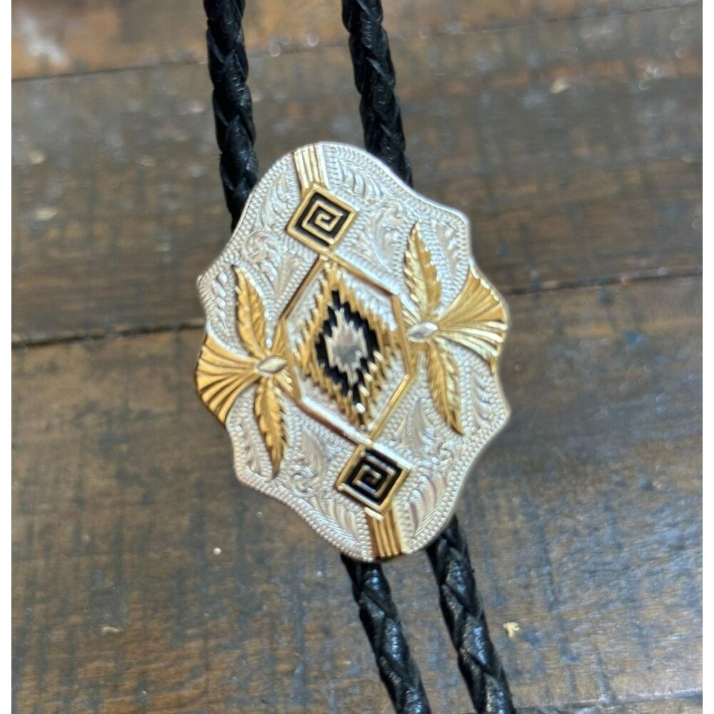 Montana Silversmiths Southwest Scalloped Bolo Tie Western Silver Gold Black